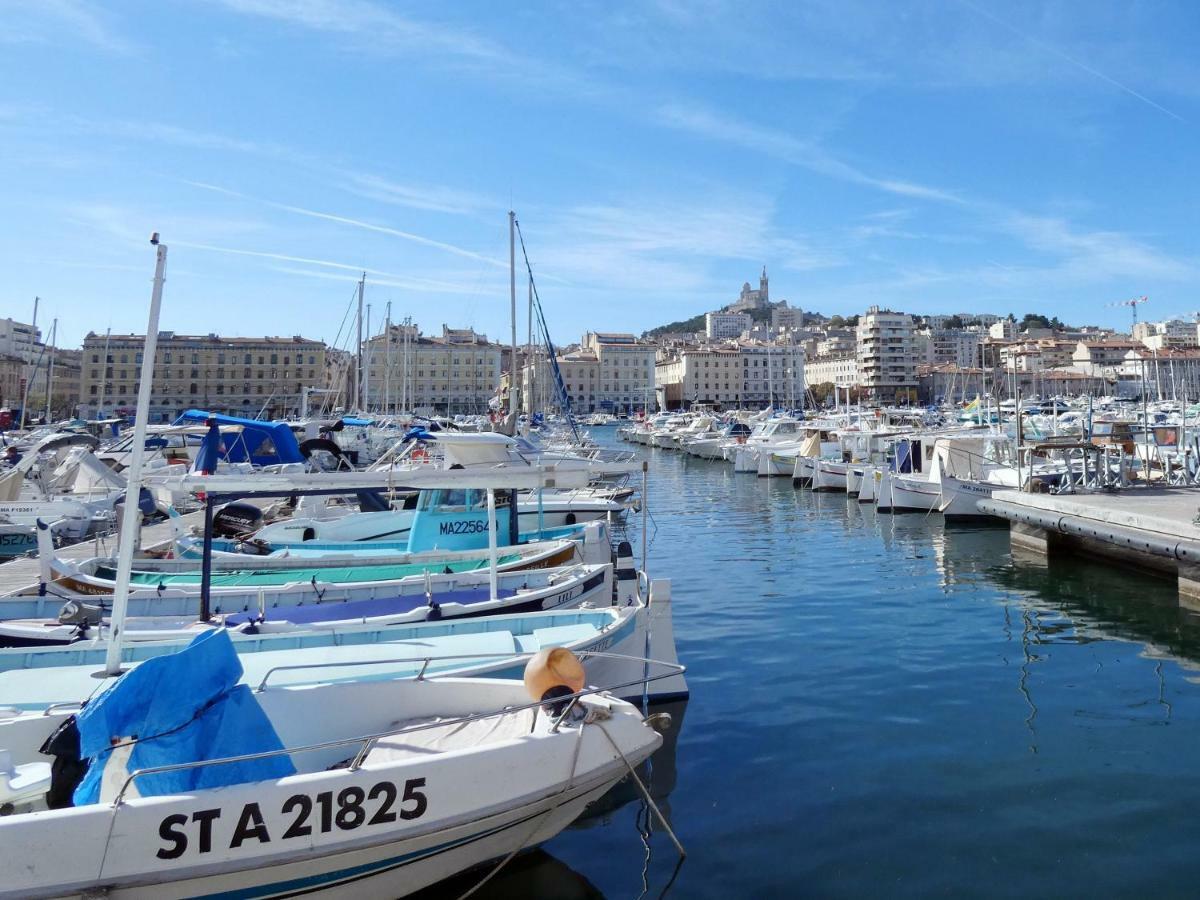 La vie est belle - Longchamps-Canebière-Gare Marseille Extérieur photo